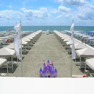  Appartement Danio Beach House